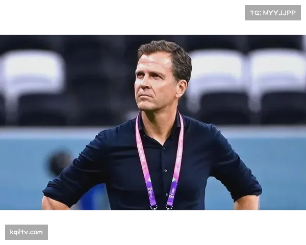 通讯:失利者的尊严——记录一支欧洲球队在世界杯资格赛出局后的返程之旅 通讯:失利者的尊严——记录一支欧洲球队在世界杯资格赛出局后的返程之旅